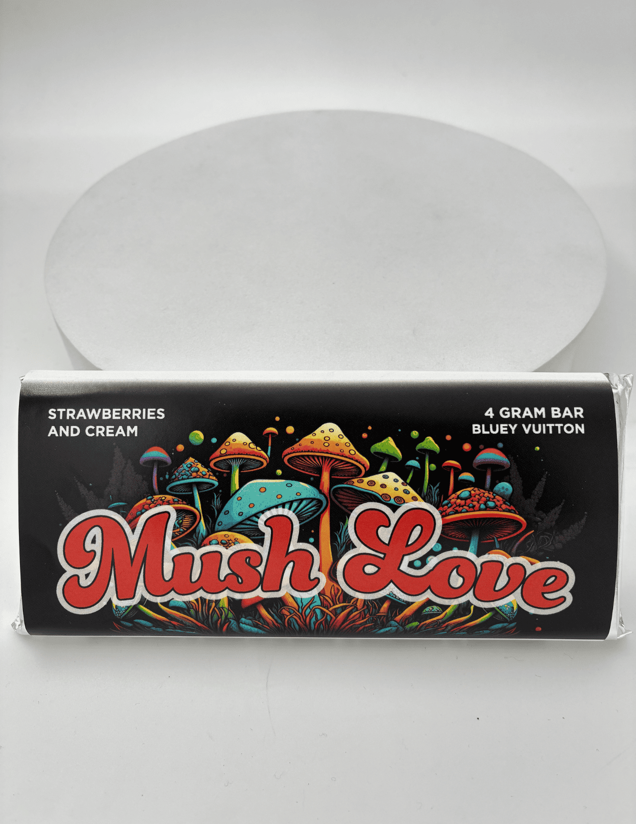 Mush-Love-Magic-Mushrooms.png Mush Love – Shroom Chocolate Bar - Image 1